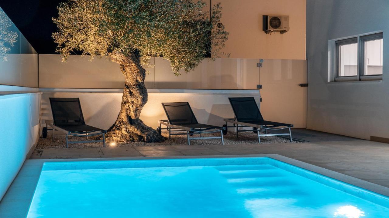 Villa Dea - Dein Rueckzugsort Am Meer Mit Beheiztem Pool ヴーシ エクステリア 写真