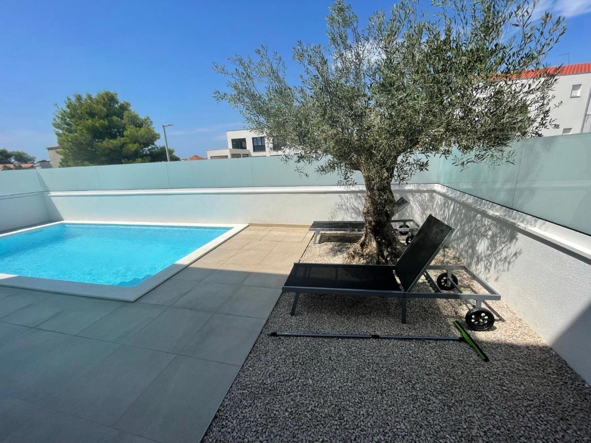 Villa Dea - Dein Rueckzugsort Am Meer Mit Beheiztem Pool ヴーシ エクステリア 写真