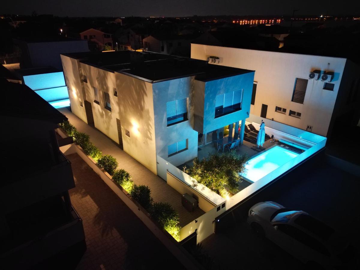 Villa Dea - Dein Rueckzugsort Am Meer Mit Beheiztem Pool ヴーシ エクステリア 写真