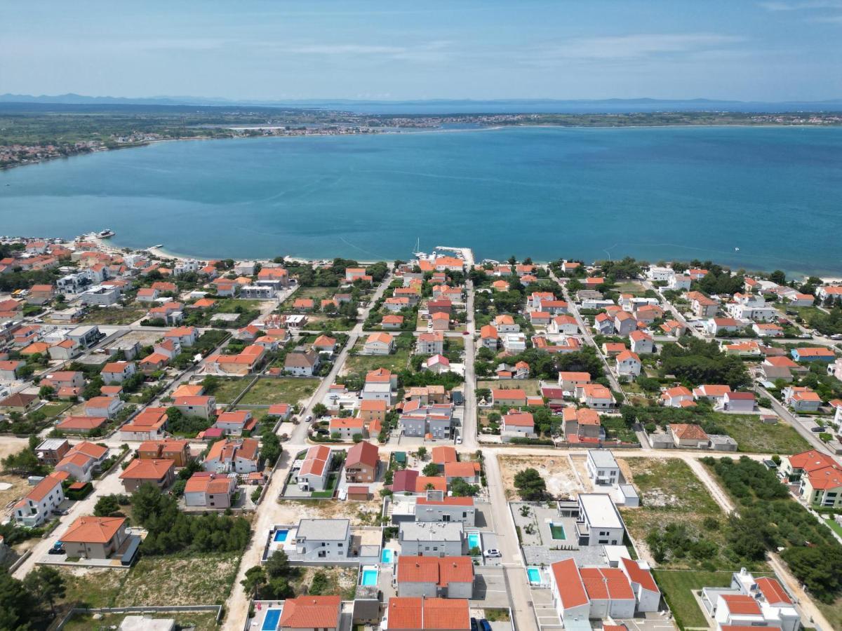 Villa Dea - Dein Rueckzugsort Am Meer Mit Beheiztem Pool ヴーシ エクステリア 写真